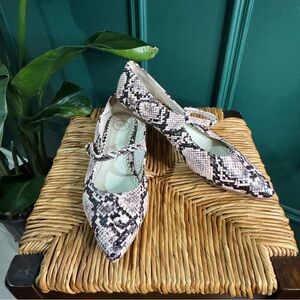 1901 Snakeskin Pattern Maryjane Flats